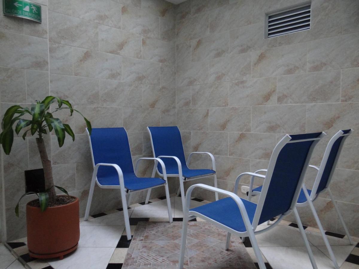 Hotel El Deportista Medellín Eksteriør billede